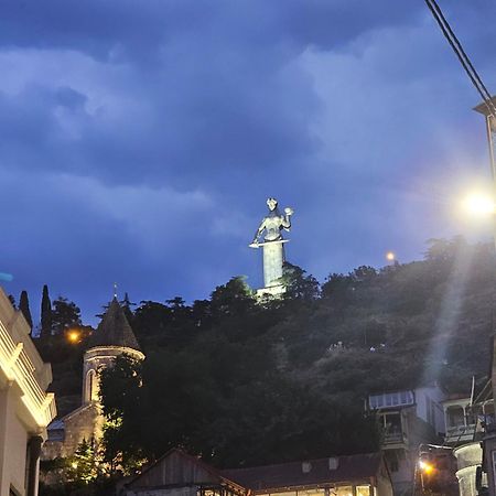 Luka Lägenhet Tbilisi Exteriör bild