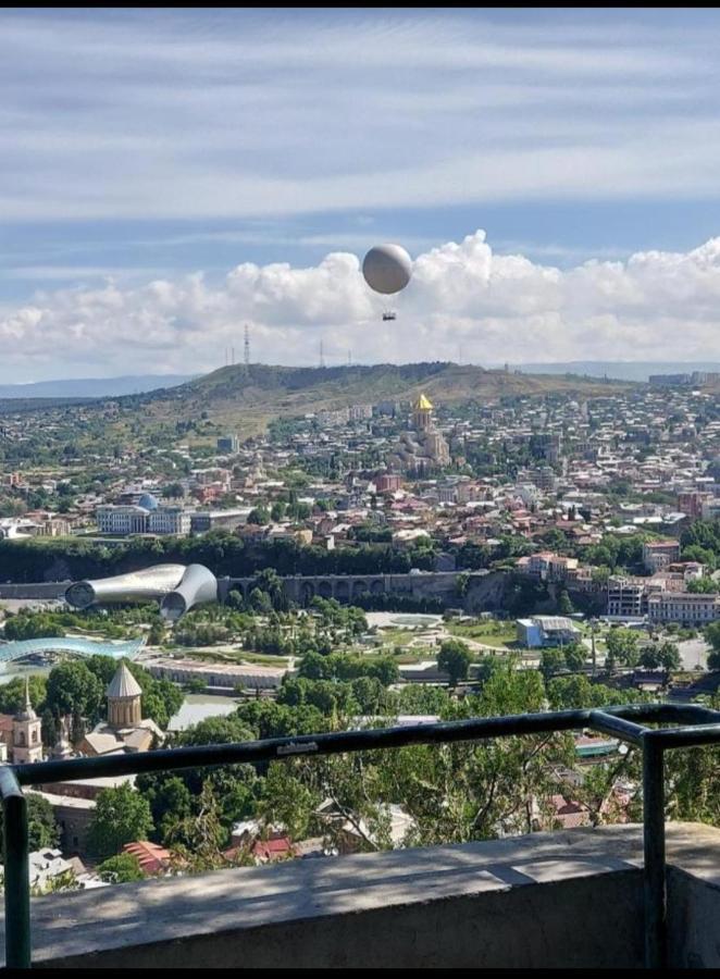 Luka Lägenhet Tbilisi Exteriör bild